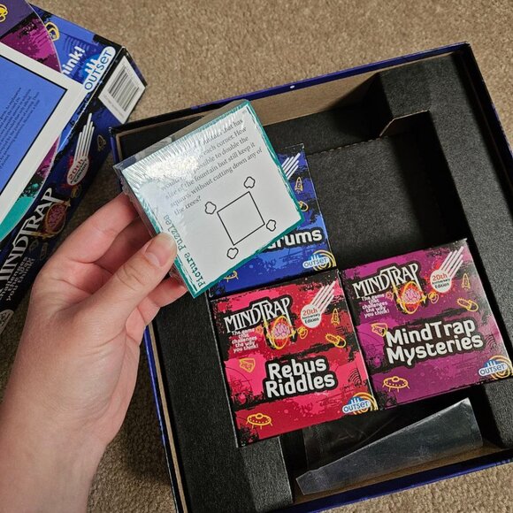 OUTSET MEDIA MINDTRAP Game of Logic and BRAINTEASERS - Opened but‎ Never Used - Picture 7 of 15